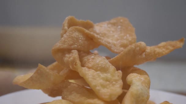 Traditional Polish Dish Faworki Deep Fried Sprinkled Confectioner Sugar Close — Vídeo de stock