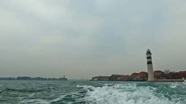 Low Angle Water Surface View Murano Lighthouse Seen Sailing Motorboat — Stock video