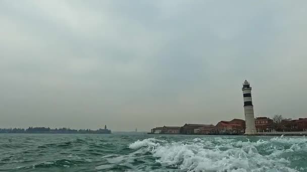 Low Angle Water Surface View Murano Lighthouse Seen Sailing Motorboat — Stockvideo