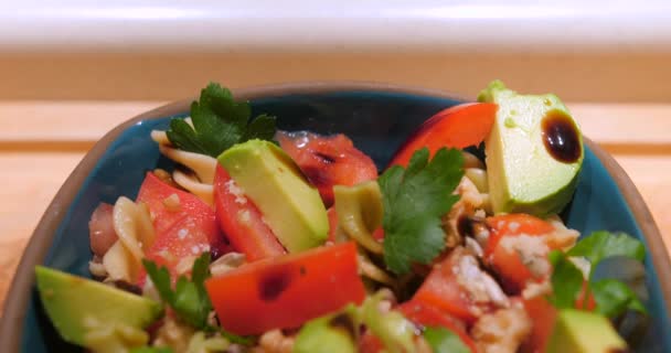 Nutritious Pasta Salad Tomato Avocado Pepper Nuts Balsamic Vinegar Served — Video Stock