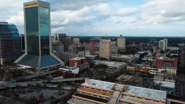 Aerial Shot Downtown Jacksonville Florida Cloudy Day — Stockvideo