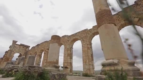 Filmación Volubilis Una Antigua Ciudad Romana Marruecos — Vídeos de Stock