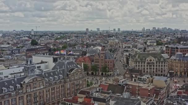 Amsterdam Netherlands Aerial V16 Cinematic Pull Out Shot Away Busy — Stockvideo