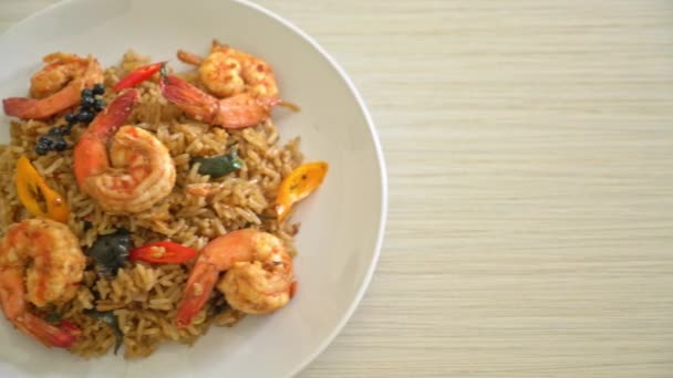 Krevety Smažená Rýže Bylinkami Kořením Asijské Jídlo Styl — Stock video