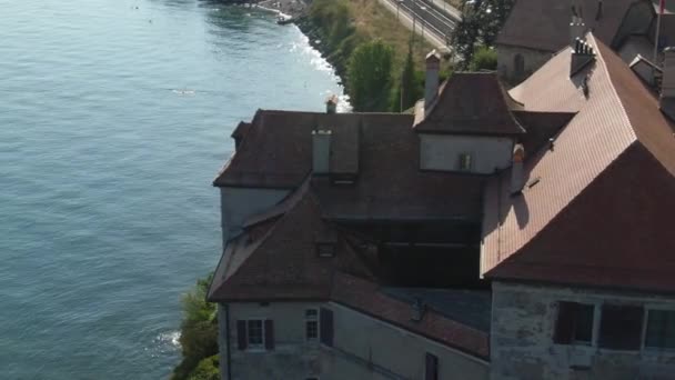 Aerial Old House Lake Geneva — ストック動画