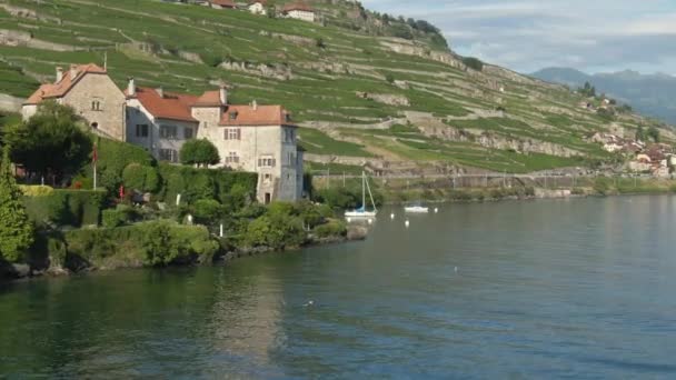 Aerial Old House Lake Geneva — Vídeo de stock