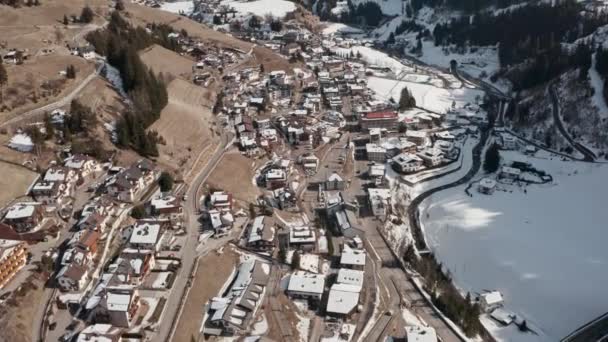 Yükselt Cristina Köyü Talyan Dolomitlerinden Sas Ciampac Dağı Nın Insansız — Stok video