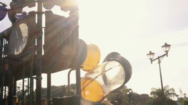 Public Park Playground Children Empty Bright Hot Morning Sun Displays — Vídeo de stock