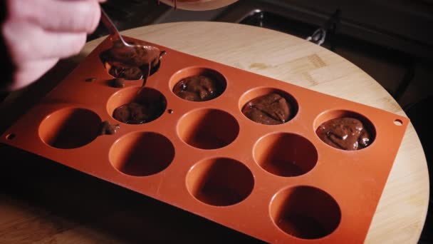 Pouring Choco Banana Cake Mixture Mold Using Spoon Close — Vídeos de Stock