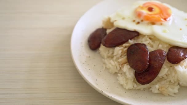 Rijst Met Gebakken Chinese Worst Zelfgemaakt Eten Aziatische Stijl — Stockvideo