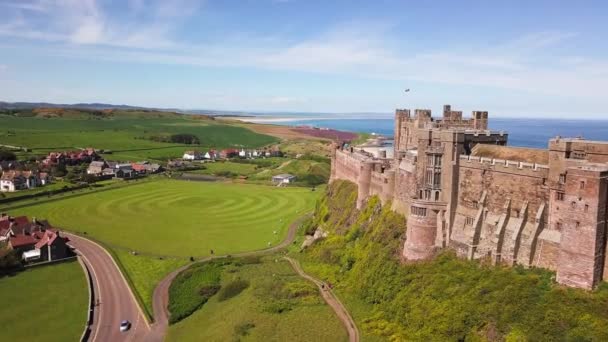 Antike Burg Der Küste Northumberland England — Stockvideo