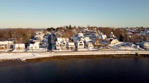 Single Family Detached Houses Winter Snowy Scene Squantum Massachusetts Aerial — Video Stock