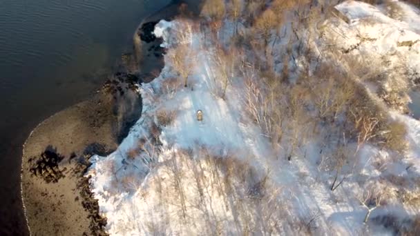 マサチューセッツ州量子湿地ウォーターフロントの冬の雪景色 空中風景 — ストック動画