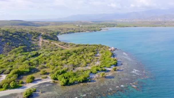 Aerial View Playa Monte Rio Azua Rugged Beautiful Coastline Coral — Stock video
