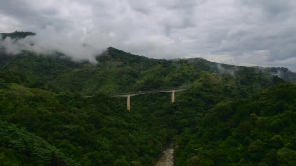 Aerial View Approaching Bridge Jungles Cloudy Costa Rica Tilt Drone — Stock videók