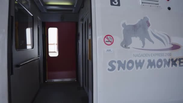 Snow Monkey Express Train Nagano Yudanaka Onsen Train — Wideo stockowe