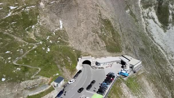 Vuelo Temprano Mañana Por Encima Popular Carretera Alpina Grossglockner Cordillera — Vídeos de Stock