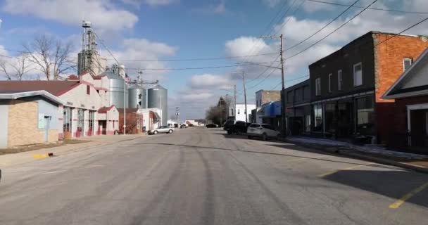 Downtown Sunfield Michigan Gimbal Video Walking Forward — Stock Video