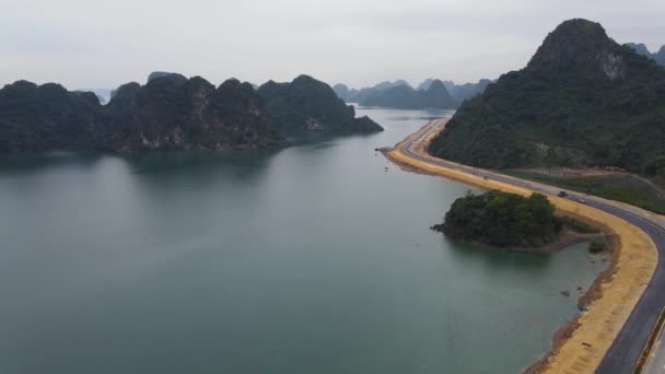 Long Bay Beautiful Natural Wonder Northern Vietnam Chinese Border Flycam — Stock video
