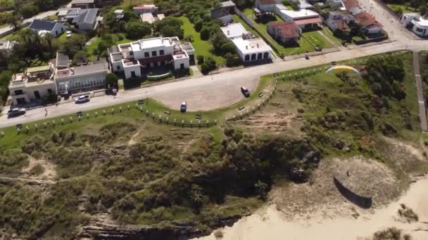 Aerial Paraglider Flying Beach Cliffs Pedrera Uruguay South America Orbit — Stock videók