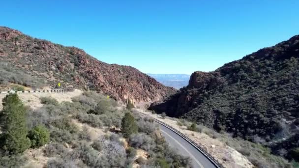 Roadway Aerial Leading Jerome Arizona — Stock Video