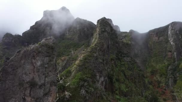 Fast Drone Shot Nuns Valley Madeira Movendo Para Longe Para — Vídeo de Stock