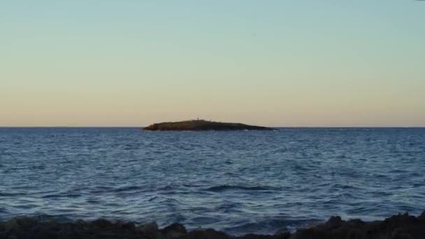 Tiny Island Mediterranean Sea Mallorca Spain Shot Morning Deep Blue — ストック動画