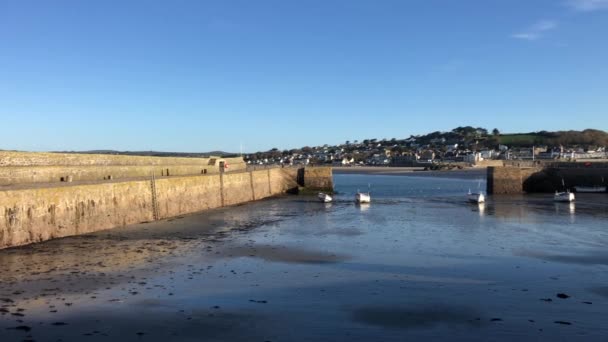 Michaels Mount Tidvattenö Mount Bay Cornwall England Storbritannien Civil Församling — Stockvideo