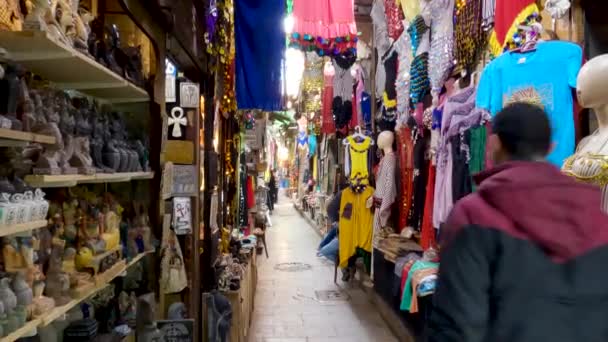 Typical Local Handicraft Egyptian Shopping Market Cairo City Egypt Handheld — Stockvideo