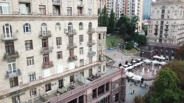 Arial Drone Footage Beautiful Building Complex Central Kiev Apartments Khreschatyk — Stock Video