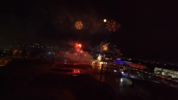 Drone Passeert Vuurwerk Onafhankelijkheidsdag Van Dominicaanse Republiek Luchtfoto Fpv — Stockvideo