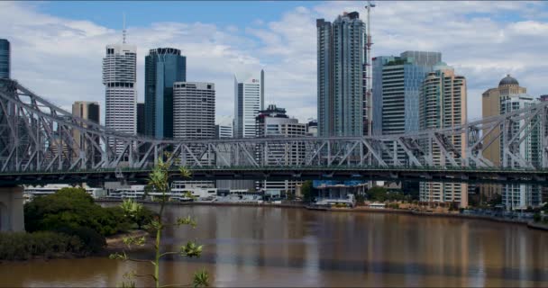 Rain Final Clears Blue Sky Seen Brisbane While River Still — Vídeos de Stock