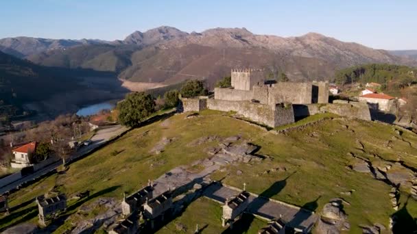 Granaries Lindoso Castle Viana Castelo Portugal Aerial Rising — Stock videók