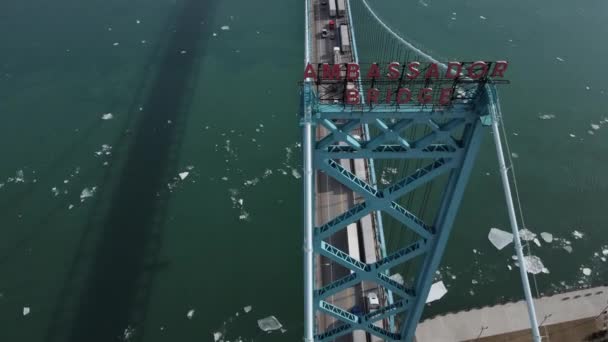 Logo Ambassador Bridge Many Semi Trucks Pilling Bridge Aerial View — стоковое видео
