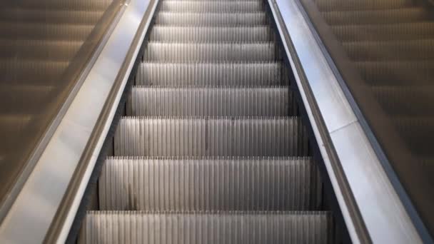 Empty Escalator Slowly Bringing You Your Destination — Stock Video