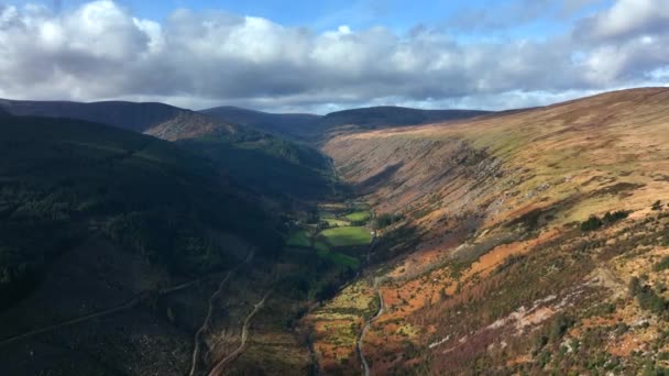 Glenmalure Wicklow Irland Februari 2022 Drone Skjuter Nordväst Mot Ballinafunshoge — Stockvideo