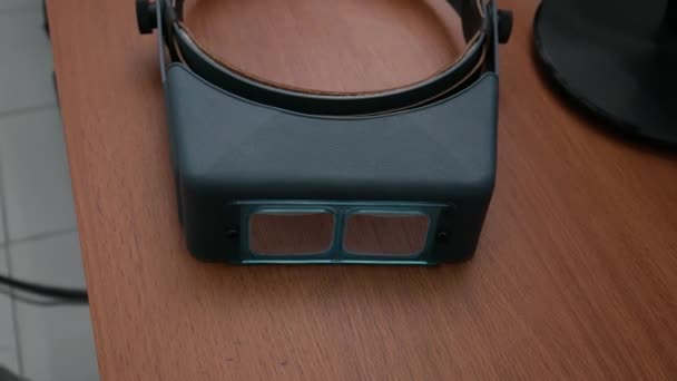 Optical Glass Binocular Magnifier Equipment Eye Examination Hospital — Vídeo de Stock