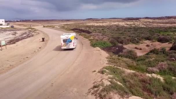 Living Motorhome Getting Surfing Spot Majanicho Fuerteventura Canary Islands Spain — Stok video