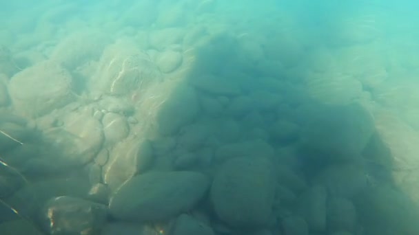 Underwater View Rocks Pebbles Rising Water Skardu — Vídeo de Stock