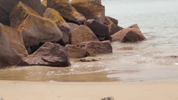 Close Shot Granite Rocks Water Coastal Bay Victoria Australia — Vídeo de Stock