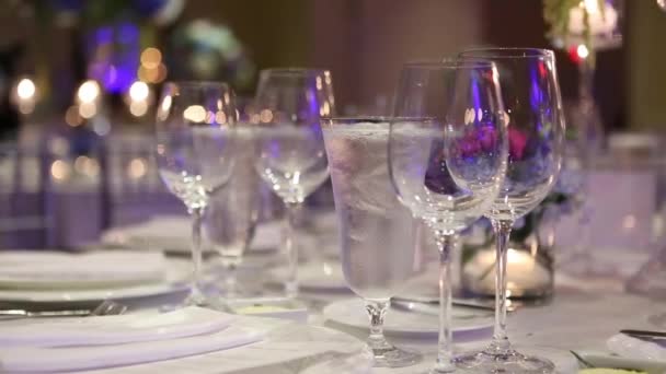 Wedding Event Interior Table Setting Details Decorated Candles Pink Purple — Stock video