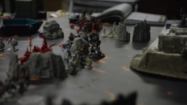 Camera Pan Fantasy Miniaturen Spelborden Modellen Geschilderd Spelen Dobbelstenen Slow — Stockvideo