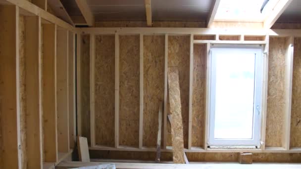建筑中的木制房屋内部 外露光束现代设计另类格栅生活方式 — 图库视频影像