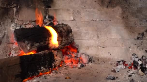 Wood Blocks Burning Concrete Wall Close — Stock videók