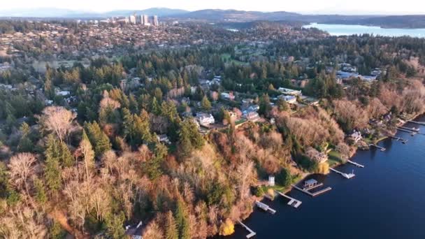 Cinematic Aerial Drone Footage Medina Bellevue Lake Washington Most Affluents — ストック動画