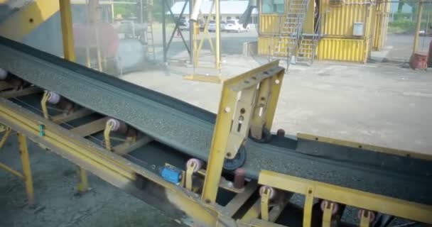 Industriebrecher Steinbrechmaschine Tagebauen Und Aufbereitungsanlagen Für Schotter Sand Und Kies — Stockvideo