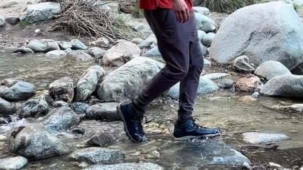 Hiking Male Feet Walking Slow Motion Crossing River Rocks Trail — Vídeos de Stock
