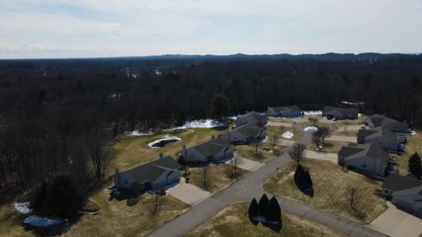 Heavy Saturation Cloud Coverage Small Suburban Golf Course — Vídeo de Stock