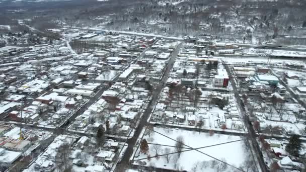 Flygfoto Över Ithaca Cityscape Vintersäsong New York State Usa Snötäckta — Stockvideo