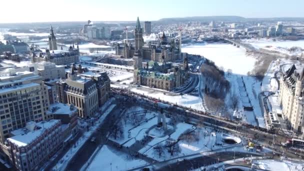 View Downtown Ottawa Winter Canada People Protesting Government Buildings Parliament — Stockvideo